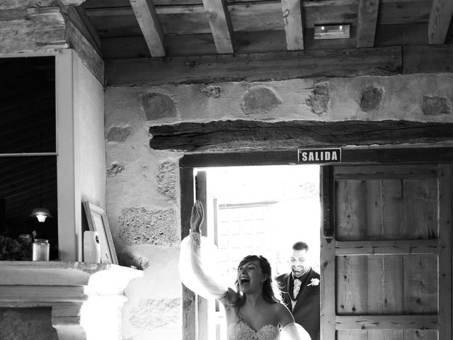 La boda de Miguel y Sandra en Sotos De Sepulveda, Segovia 118
