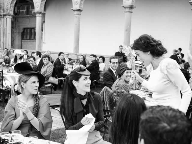 La boda de Antonio y Clara en Bercial, Segovia 104