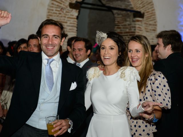 La boda de Antonio y Clara en Bercial, Segovia 133