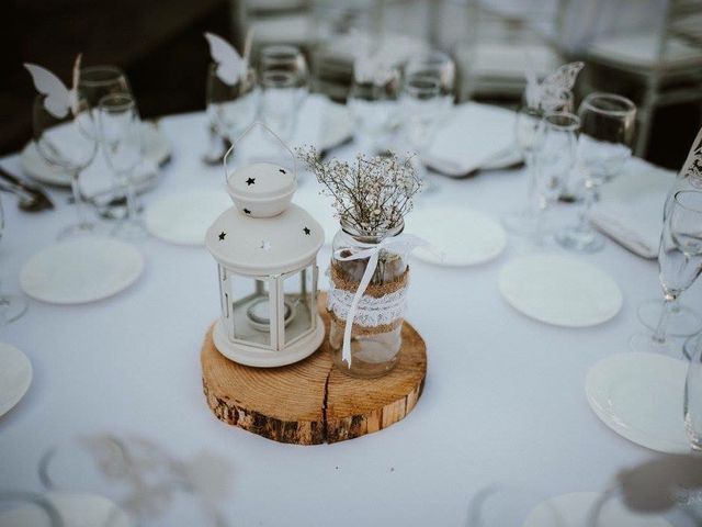 La boda de Carlos y Vanesa en Prado Del Rey, Cádiz 17