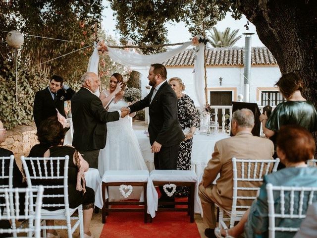 La boda de Carlos y Vanesa en Prado Del Rey, Cádiz 90