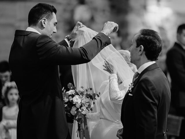 La boda de Marta y Rubén en Pozuelo De Calatrava, Ciudad Real 34