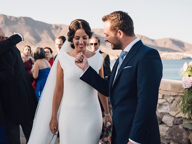 La boda de Luis y Danae en Los Escullos, Almería 10