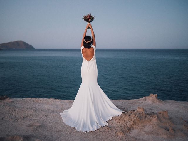 La boda de Luis y Danae en Los Escullos, Almería 17