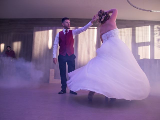 La boda de Cristian y Laura en Torroella De Montgri, Girona 27