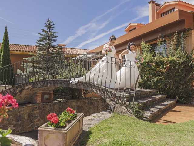 La boda de Fernanda y Maria en Naveces, Asturias 32