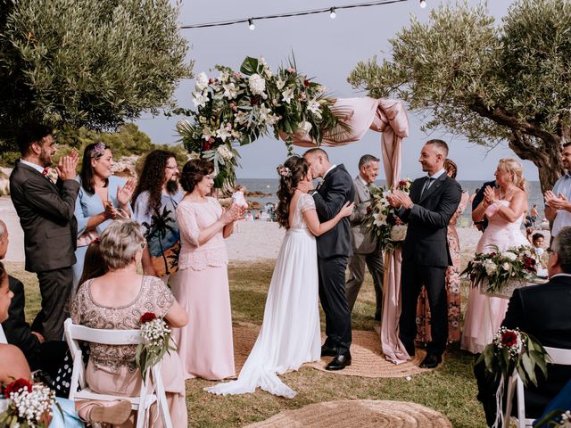 La boda de Irerne y Alfredo en L&apos; Ametlla De Mar, Tarragona 1