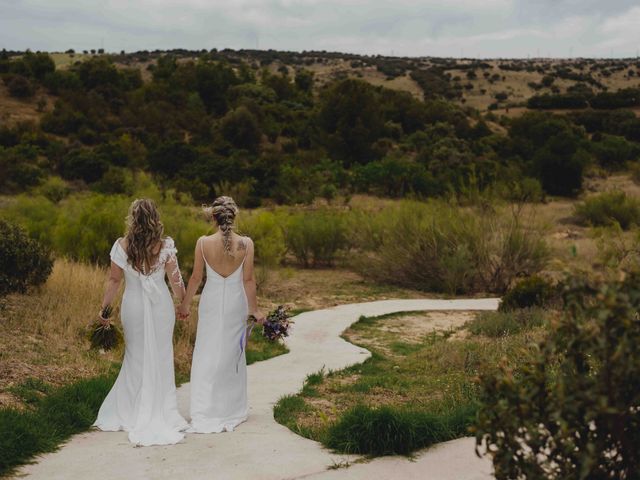La boda de Carla y Isabel en San Agustin De Guadalix, Madrid 23