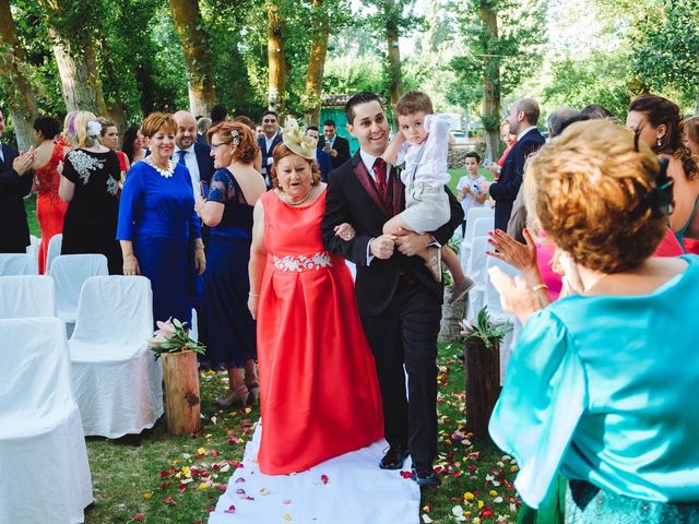 La boda de Nacho y Rosa en Saelices, Cuenca 27