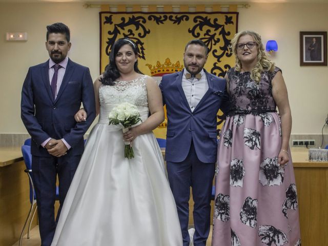 La boda de Julio y Susana en La Robla, León 13