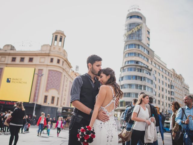 La boda de Guille y Mary en Madrid, Madrid 171