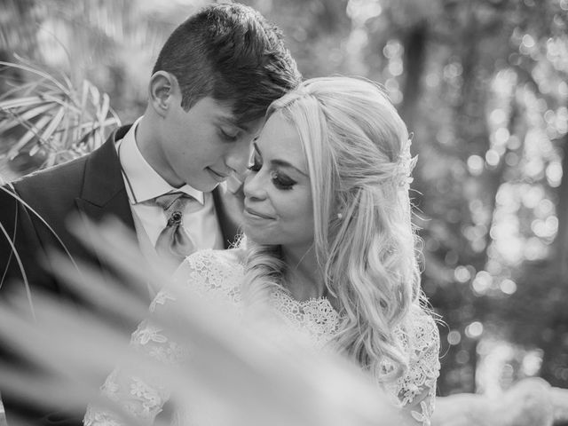 La boda de Julia y Camilo en Málaga, Málaga 35