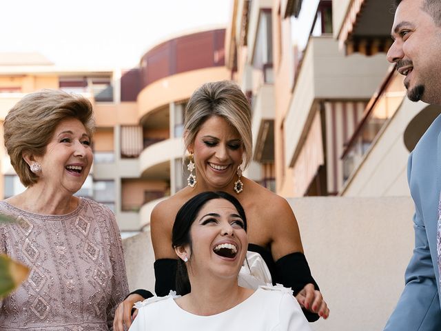 La boda de Javier y Patricia en Almería, Almería 33