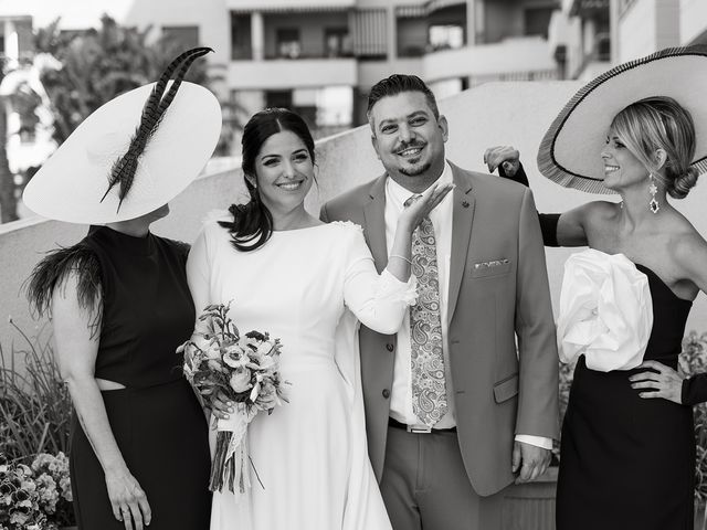La boda de Javier y Patricia en Almería, Almería 39