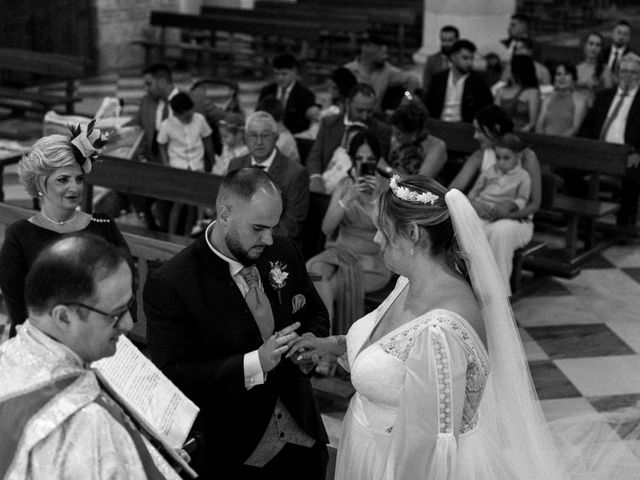 La boda de Juan Manuel y Rocío en Torredonjimeno, Jaén 23