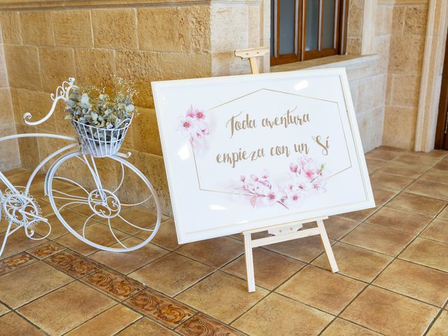 La boda de Juan Manuel y Rocío en Torredonjimeno, Jaén 36