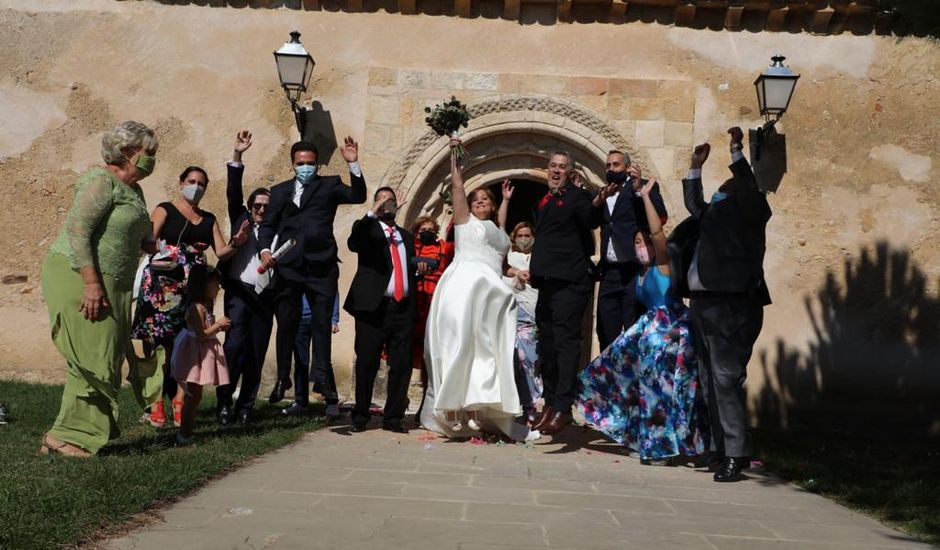 La boda de Fer y Vic en Sotos De Sepulveda, Segovia