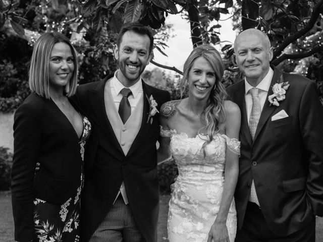 La boda de Berna y Claudia en Gijón, Asturias 204