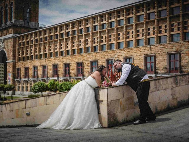 La boda de Jose y Isabel en Gijón, Asturias 121