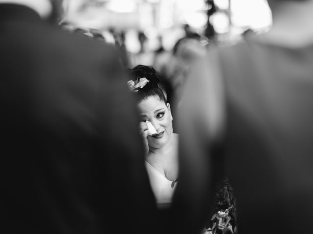 La boda de Jonathan y Marta en Castelló/castellón De La Plana, Castellón 36