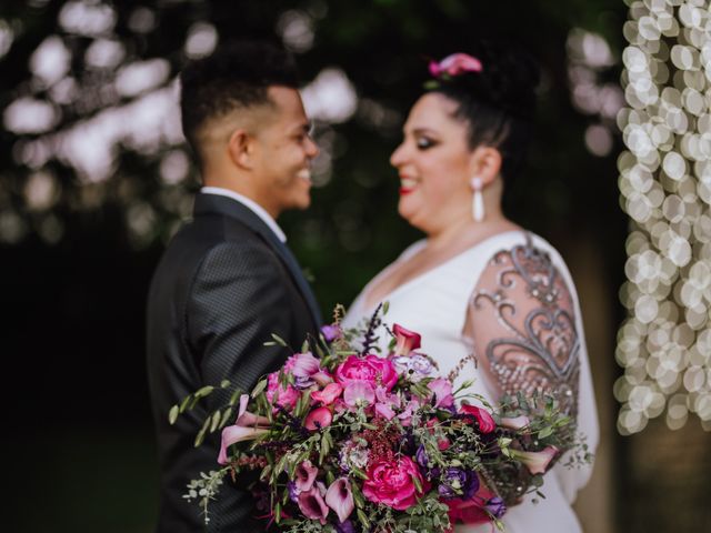 La boda de Jonathan y Marta en Castelló/castellón De La Plana, Castellón 52