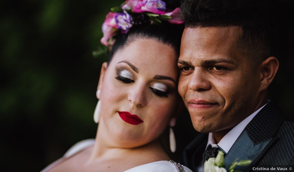 La boda de Jonathan y Marta en Castelló/castellón De La Plana, Castellón