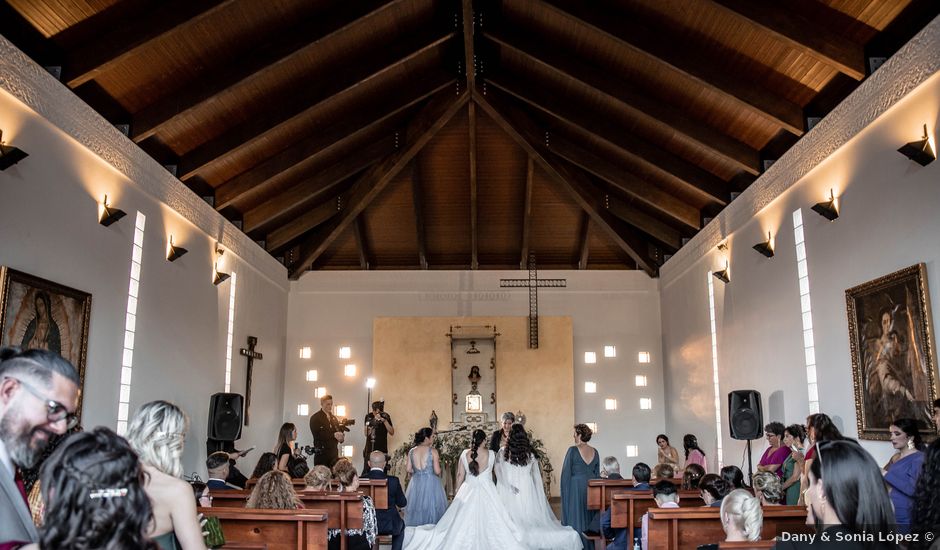 La boda de Sandra y Eli en Gerena, Sevilla