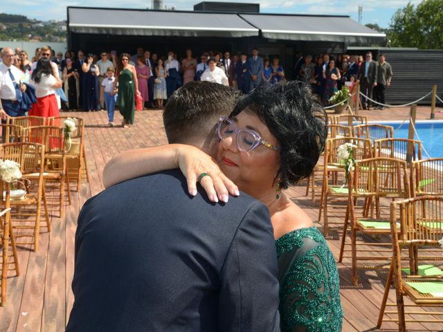 La boda de Maria y Josue en Gijón, Asturias 40