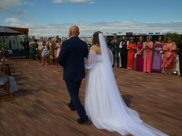La boda de Maria y Josue en Gijón, Asturias 44
