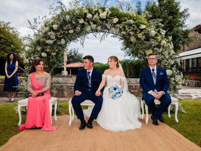 La boda de Sergio y Aldara en Chantada (Casco Urbano), Lugo 23