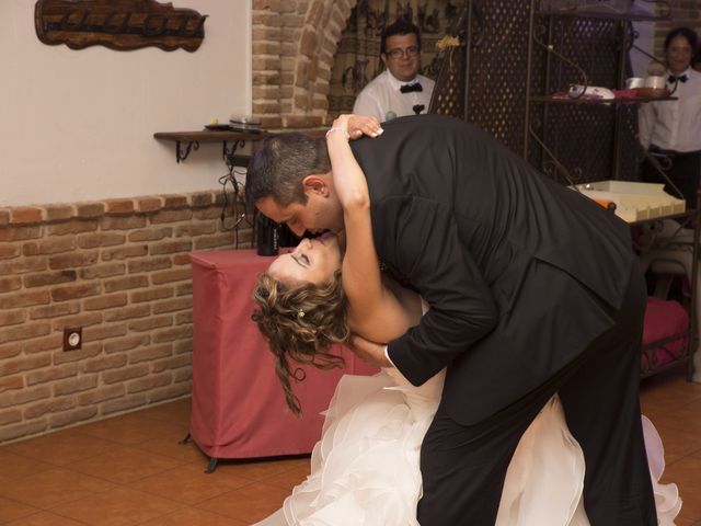 La boda de Alberto y Soraya en Mentrida, Toledo 24