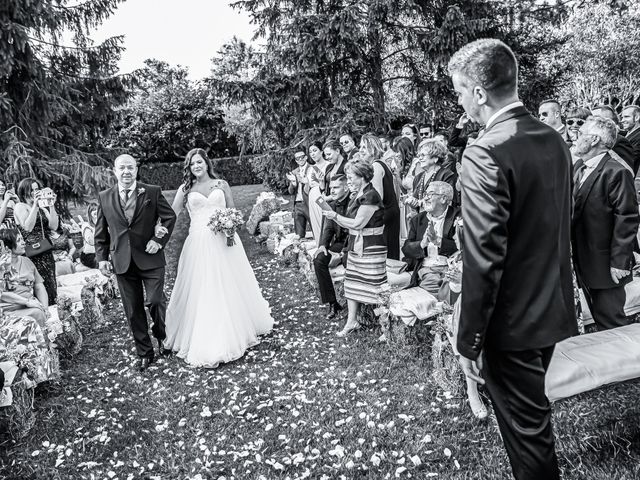 La boda de Héctor y Andrea en Santpedor, Barcelona 44