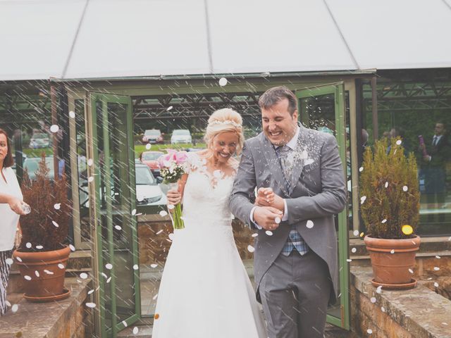 La boda de Enol y Ana en Cangas De Onis, Asturias 37