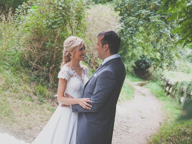 La boda de Enol y Ana en Cangas De Onis, Asturias 44