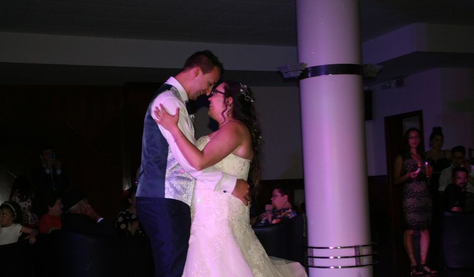 La boda de Adrian y Teresa en Arenys De Mar, Barcelona