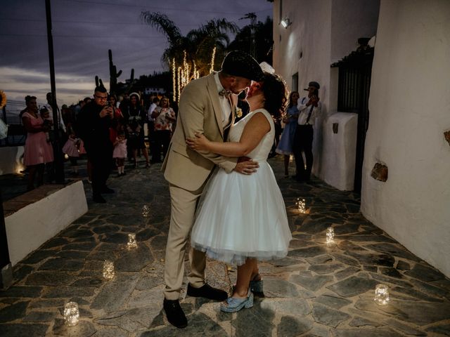 La boda de Leandro y Macarena  en Almogia, Málaga 6