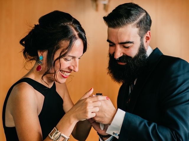 La boda de Toni y María en Caracuel De Calatrava, Ciudad Real 29