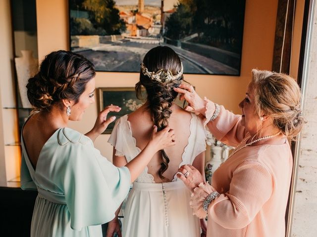 La boda de Toni y María en Caracuel De Calatrava, Ciudad Real 46