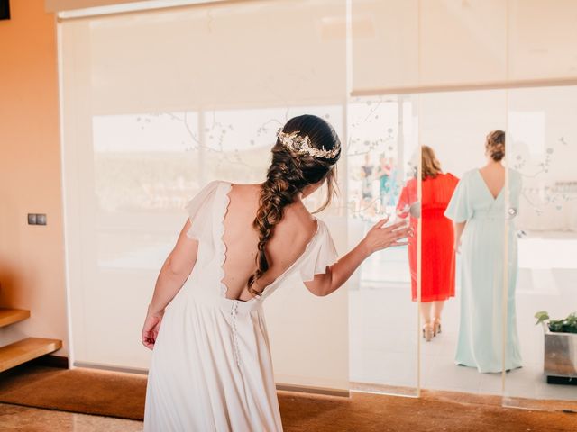 La boda de Toni y María en Caracuel De Calatrava, Ciudad Real 52