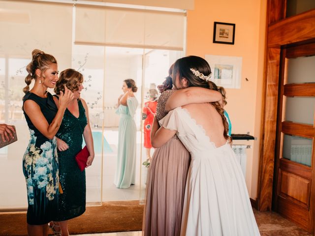 La boda de Toni y María en Caracuel De Calatrava, Ciudad Real 53