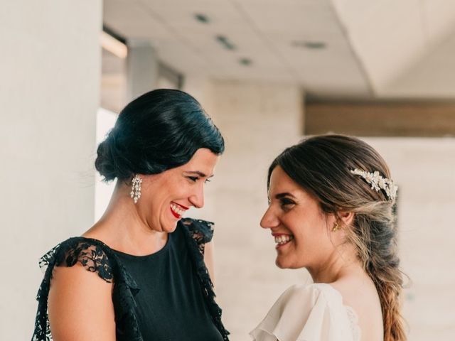 La boda de Toni y María en Caracuel De Calatrava, Ciudad Real 56