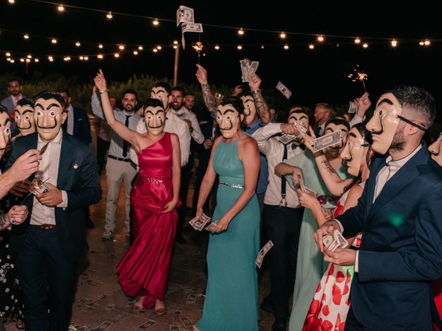 La boda de Toni y María en Caracuel De Calatrava, Ciudad Real 145