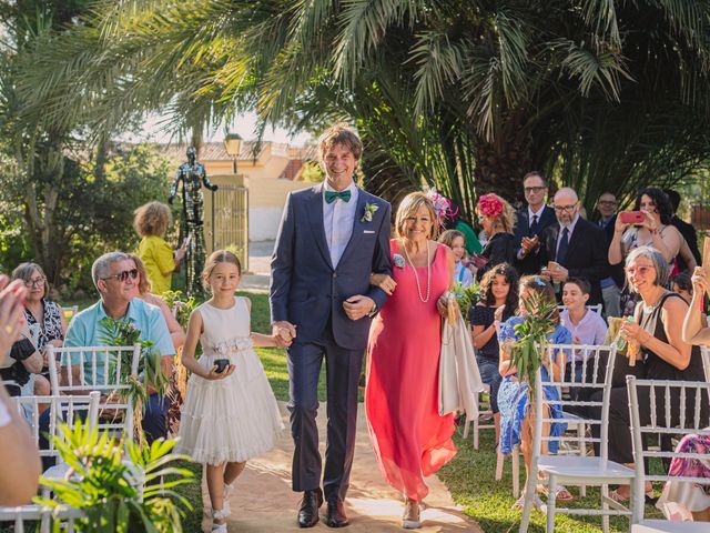 La boda de Xavi y Luisa en Sant Vicent Del Raspeig/san Vicente Del, Alicante 37