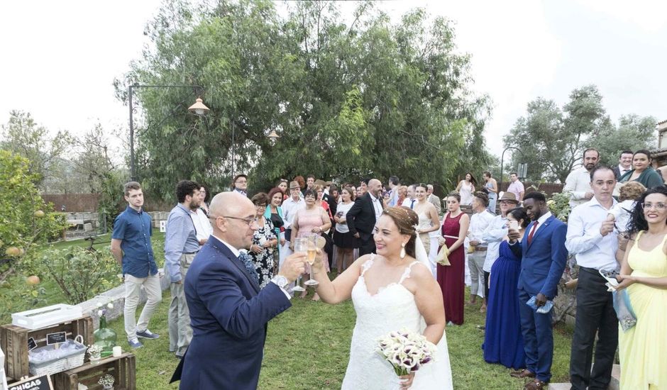 La boda de Tomeu y Nani en Petra, Islas Baleares