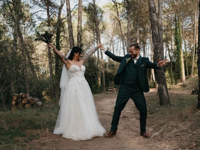 La boda de Yann y Tiphanie en Castelladral, Barcelona 131