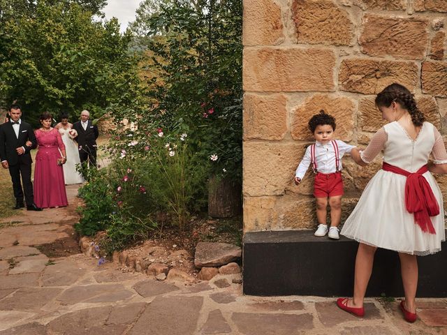 La boda de Paco y Montse en Polientes, Cantabria 12