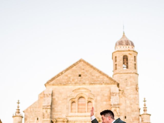 La boda de Caty y Juanvi en Rus, Jaén 35