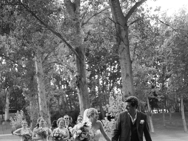 La boda de Anthony y Jessica en Pont De Molins, Girona 30