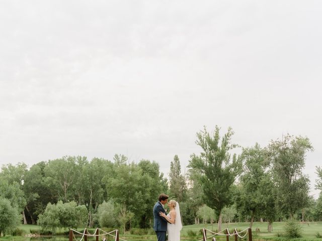 La boda de Anthony y Jessica en Pont De Molins, Girona 42