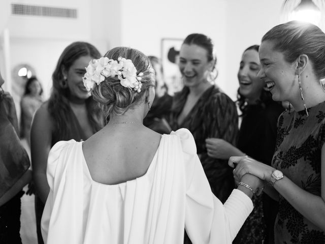 La boda de Marta y Rafa en Sevilla, Sevilla 19